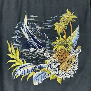 Caribbean Men's Navy Silk/Cotton Short Sleeve Button Up Hawaiian Shirt Large